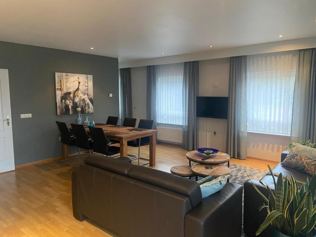 Panorama Sousberg Appartementen Schin op Geul Ngoại thất bức ảnh